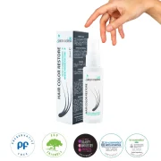 Спрей за възстановяване на цвета на косата Hair Color Restore с активен пептид Greyverse™, подаден от ръка, до опаковка и международни награди – без парабени и с екосертификат.